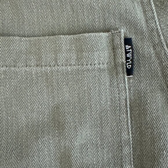 ATWYLD Embroidered Wyld Life Army Green Button Jacket Women's Medium Moto Baddie - Picture 12 of 14